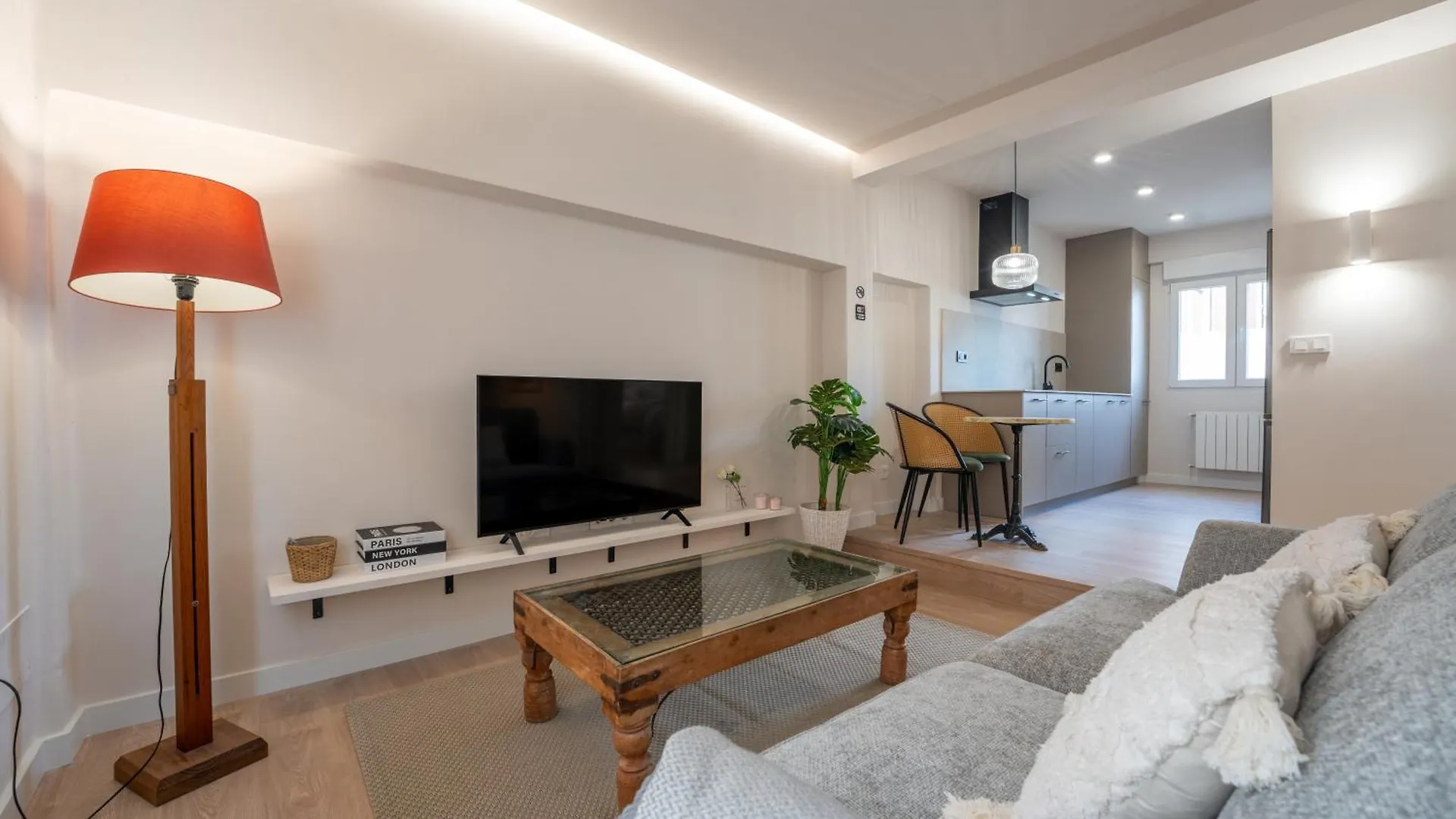 Centro Santander Apartment - Close To The Beach