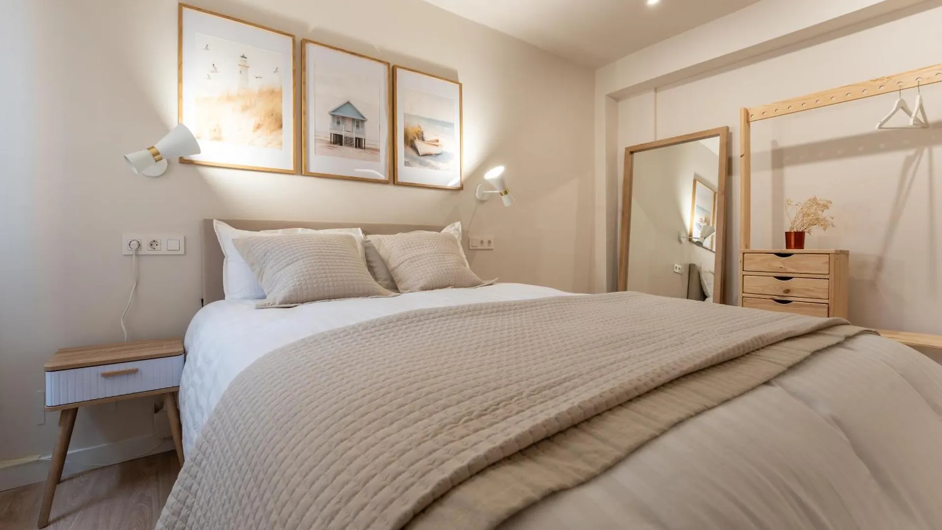 Centro Santander Apartment - Close To The Beach Spain